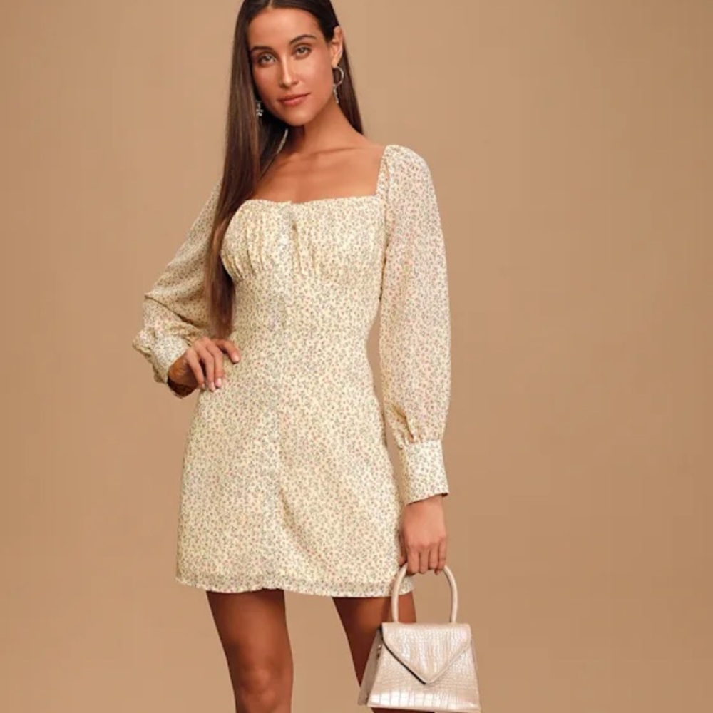 Lulu's Cream Floral Button-Front Dress